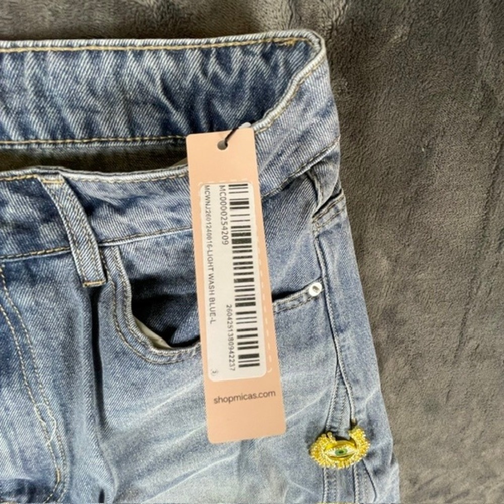 Micas Blue Light Wash Wide Leg Embellished Celestial Denim Jeans Size L NEW - Picture 3 of 7
